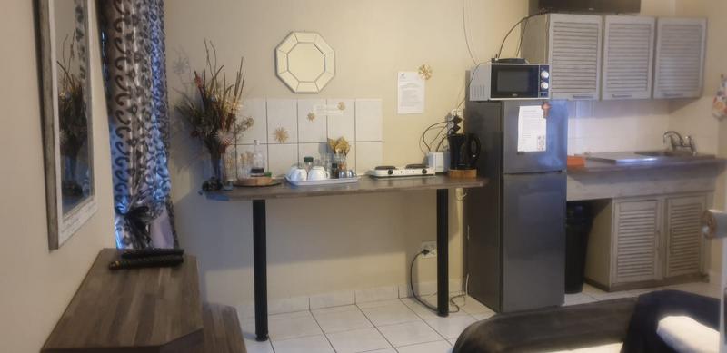 5 Bedroom Property for Sale in Parow North Western Cape